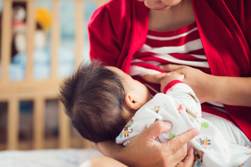 Saran Berpuasa Bagi Ibu Menyusui (Sesuai Usia Bayi)