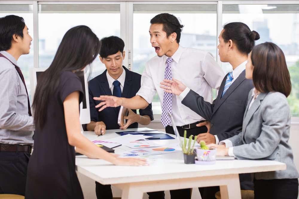 Ada Konflik di Tim Kerja, Apa Manfaatnya?