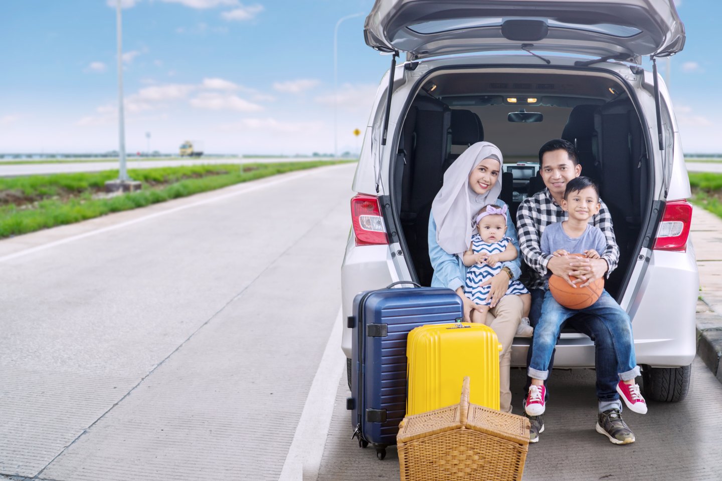 Bukan Sekadar Foto Cantik di Medsos, Ini Manfaat Lebih yang Penting Saat Liburan Bersama Keluarga