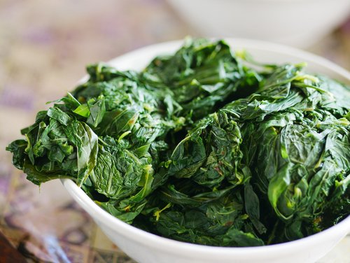 Ketahui 6 Manfaat Daun Singkong bagi Kesehatan Tubuh