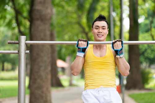 manfaat pull-up untuk otot bagian atas                