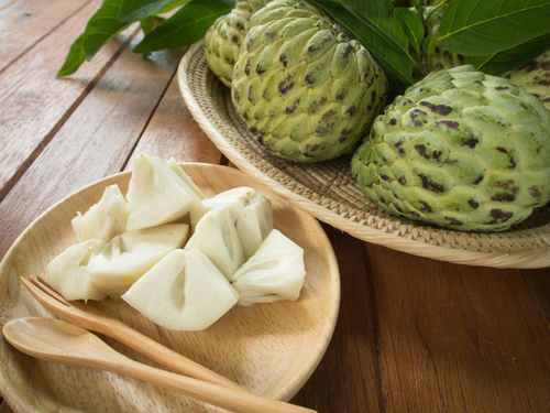 kandungan nutrisi dalam buah srikaya
