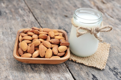 berbagai manfaat kacang almond