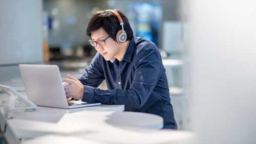 Pekerjaan yang Cocok bagi Orang Pendiam  