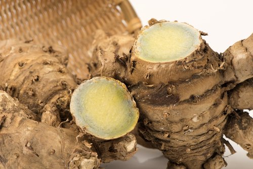 Manfaat Temu Ireng Beserta Cara Mengolah dan Mengkonsumsinya