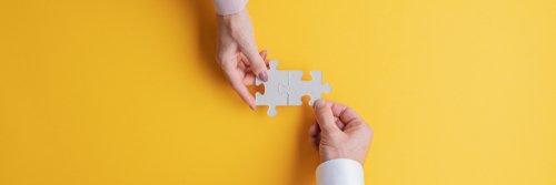 Tips Berteman dengan Mitra Bisnis