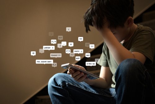 Cyberbullying di Sekolah Online, Apa yang Bisa Anda Lakukan?
