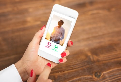 Risiko Kencan Online, Belajar dari Film The Tinder Swindler