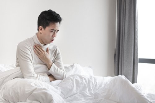 Alami Batuk Kering? Ini Cara Mengatasinya