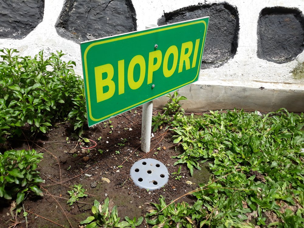 Tips Membuat Lubang Biopori 