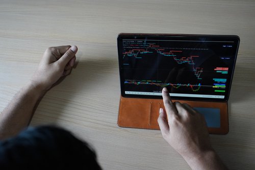 6 Strategi Menjalankan Investasi Saham Biar Untung