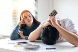 7 Cara Ampuh Menghindari Pinjaman Online Ilegal, dan  Tips Lepas dari Jebakan