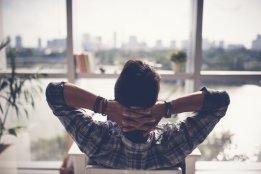 Rumah Tangga dengan Penghasilan Tunggal? Jangan Lupa Siapkan Ini