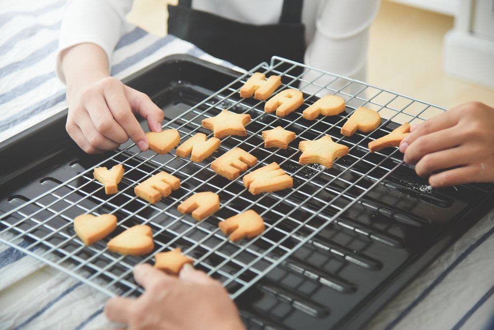 Kiat Menjual Kue Kering agar Tak Kalah Bersaing