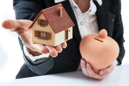 Menabung dan Investasi, Apa Bedanya?