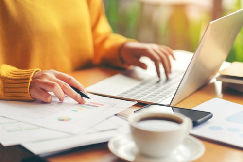 Pahami Cara Kerja Bisnis Database untuk Cari Uang Tambahan