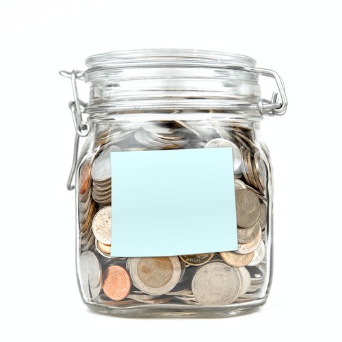 Tips Menabung Paling Tepat untuk Diri Sendiri dan Keluarga