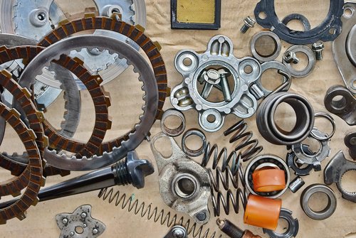 Kiat Sukses dan Cara Memulai Usaha Onderdil Motor untuk Pemula