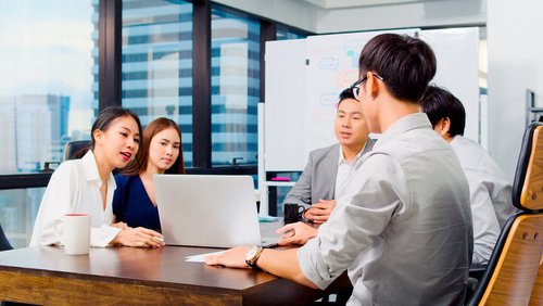 Cara Melakukan Evaluasi Strategi Usaha yang Efektif