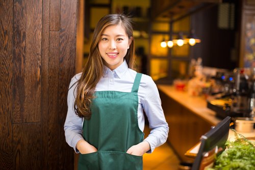 Kapan Saatnya Memiliki Karyawan Toko?