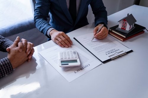 8 Rahasia Sukses Membangun Bisnis Dari Nol