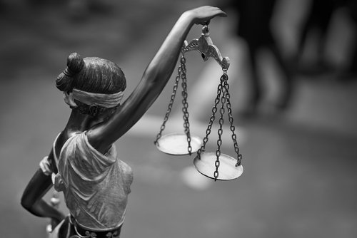 Etika Dalam Bisnis, Perlukah?