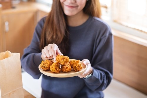 Untungnya Kriuk! Ini Tips Memulai Usaha Fried Chicken untuk Pemula!
