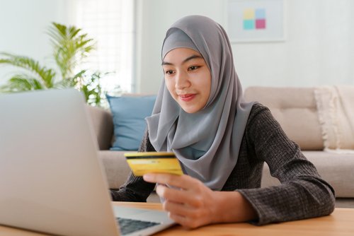 Waspada Terperangkap Pinjol! Ini Kiat Gunakan Pinjaman Online Secara Aman
