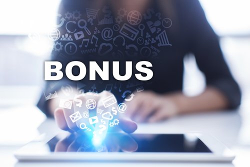 5 Alternatif Ide Bonus untuk Karyawan yang Bisa Anda Pertimbangkan
