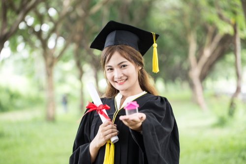 Tips Memulai Bisnis Gift Wisuda