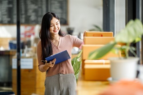 Pemberdayaan UMKM Melalui Inovasi Produk dan Layanan Keuangan Digital (Bagian 2)