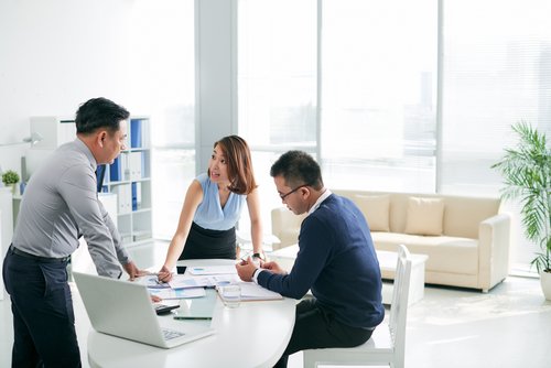 5 Tips Presentasi di Rapat yang Memukau Bagi Audiens