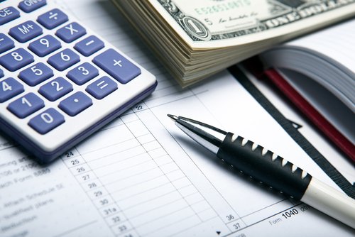 Kenapa Anda Harus Menghitung Bonus Karyawan?