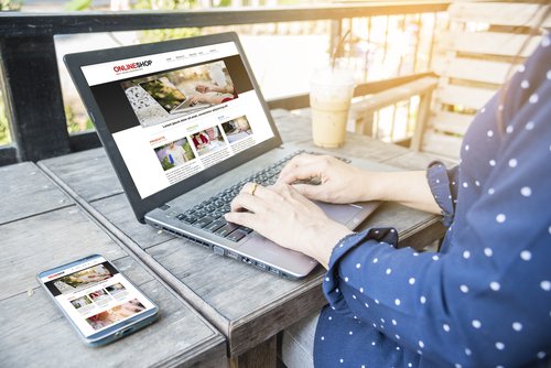 Membangun Kepercayaan Konsumen dengan Testimoni dan Review di Website UMKM