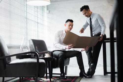 Strategi Baru Jualan B2B, Menantang Cara Pandang Pelanggan