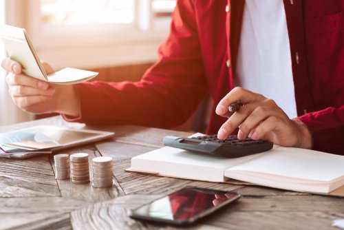 Cara Memisahkan Keuangan Pribadi dan Bisnis agar Keuangan Tetap Sehat